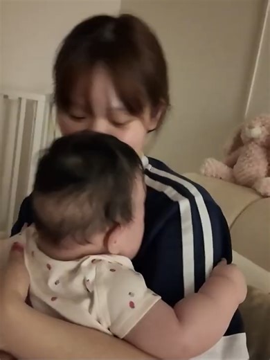 【生後7ヶ月】深夜に突然大号泣…どうするのが正解かわかりませんでした 02 | baby crying