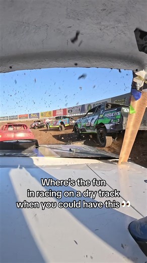 Dirt Track Racing > Dust track racing