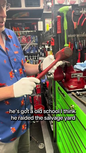 The rest of the morning warranty! #northwoodstools #snapontruck #snapontools #icon #matco #gearwrench #snapon #harborfreight #snaponstrong #customerservice #dixxonflannelco #ratchet #glove #warranty