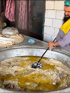 1,500 Kg Kabuli Pulao Recipe | Giant Kabuli Pulao Making | Traditional Street-Food Marvel Full Video Available YouTube Foodies PK . https://www.youtube.com/watch?v=jeXU0SYeyCo | PK Street Food