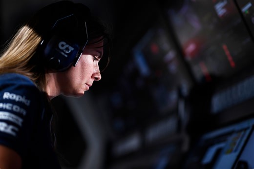 Is Being An F1 Engineer Stressful? | F1 Explained