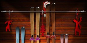 3 Working Ways to Hang Skis on the Wall (with Tips)