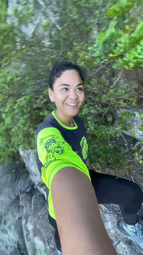 What a lekker and fun day out exploring Table mountain! 🇿🇦🎒boots⛰️ #tablemountain