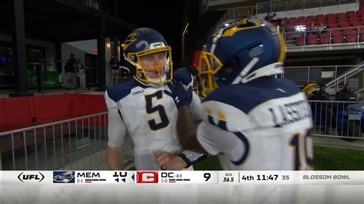 QB1 GOT WHEELS‼️ E.J. Perry scores the first touchdown of the night 💪 📺 ABC | ESPN