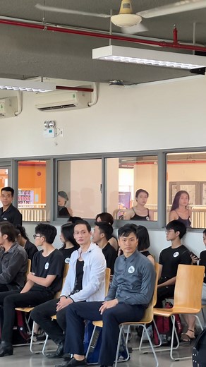 117K views · 785 reactions | Casting Call Ben&Tod x VLU Dàn trai xinh gái đẹp đã chuẩn bị sẵn sàng cho buổi casting kết hợp cùng VLU! ____ ⭐️ Beauty Outside - Trust Inside ⭐️ ▪️ Hệ thống 24 CH Offline & Online: https://benandtod.com/pages/cua-hang #BenAndTod #MarGenChallenge | Ben & Tod | Facebook