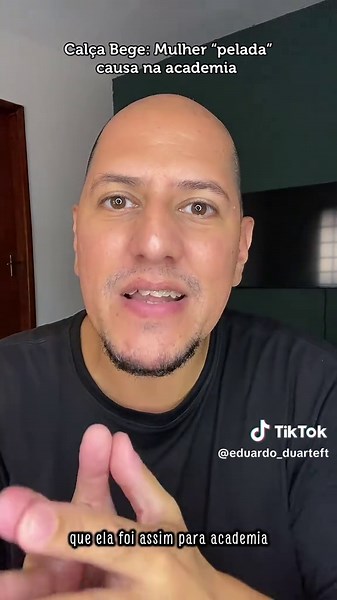Calça Bege na Academia: Intenção ou Acaso?
