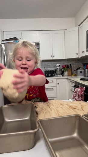 173K views · 8.5K reactions | Adam loves making bread 稜 | CookingwithSammy | Facebook