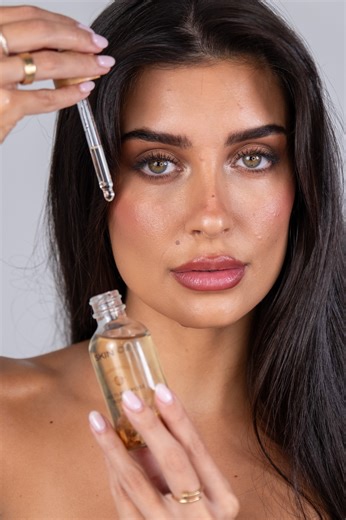 ✨ One bottle. Endless skin benefits. Meet the Skin O2 Multi-Purpose...