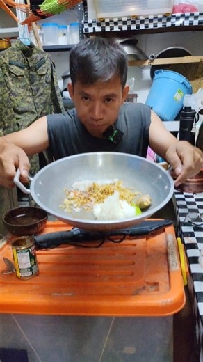 Sundalong Naghihirap: Kwento ng Dating at Kasalukuyan