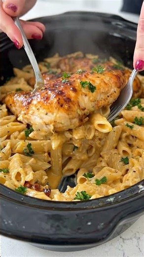 Creamy Garlic Chicken Penne