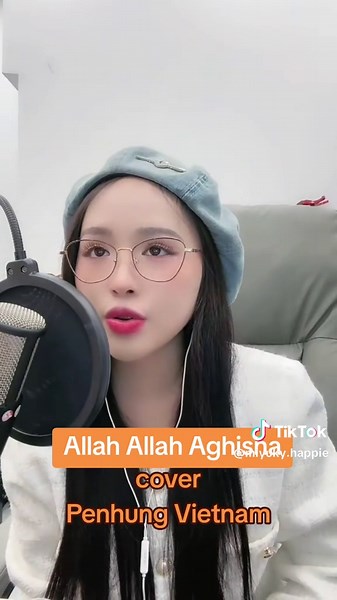 Kover Sholawat 'Allah Allah Aghisna' Versi Angklung