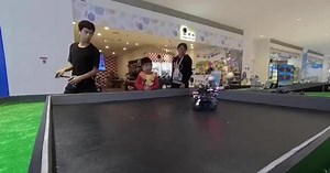 人機一體的 Ganker Ex 對戰機器人登場「臺中電競嘉年華」