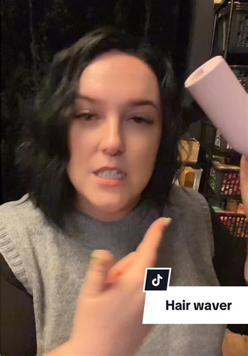 Transform Your Hair with This Easy Hair Waver Tool