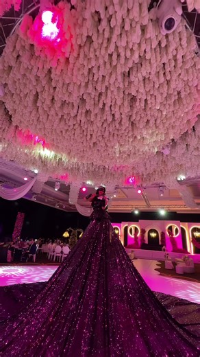 عرض فني مذهل لفرقة الرقص اللبناني