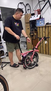 Brompton Proper Way to Fold & Unfold 🤗 | Boss Franc Bike Parts & Accessories