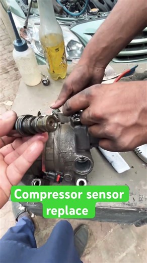 Compressor sensor replace #accircuits #hondacars #noorcarac #hondacivic #mechanic #automobile ￼