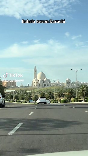 Bahria Town Karachi: Best Views & Places