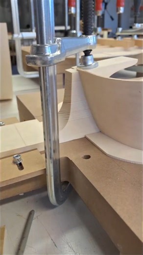 @thomorgler | “Winterfrost takes shape. ❄️ The guitar is coming together…” #thomorgler #guitarbuilder #finewoodworking #guitarmaker #handmadeguitar... | Instagram