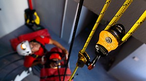 Videos - Petzl : How to Use the New Petzl SPIN L1D | Petzl Finland