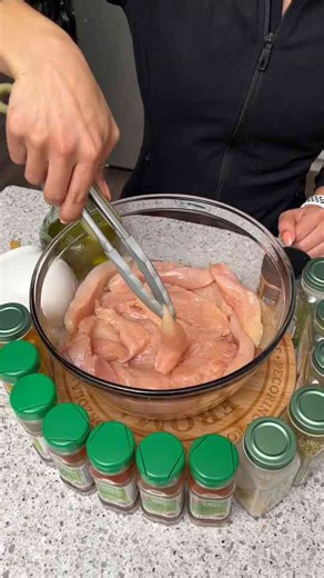 The Chicken Recipe My Husband Can’t Stop Eating