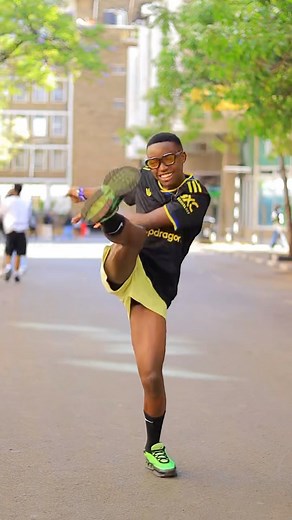 138K views · 8.4K reactions | The jump at the end 藍藍 #highlightseveryonefollowers | Jones Junior | Facebook