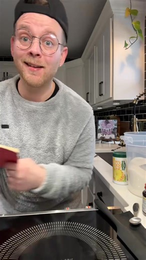 Homemade Pineapple Wine Experiment 🍍🍷 (Pt.1) #homemadepineapplewine #pineapple #wine #diywine #fermentation #homemade #try #fyp #kitchenexperiment #tropical Starting a batch of homemade pineapple wine today 🍍🍷 Let’s see how it turns out in 3 weeks — hope is still here so we can cheers together! | The Kitchen Tool Life