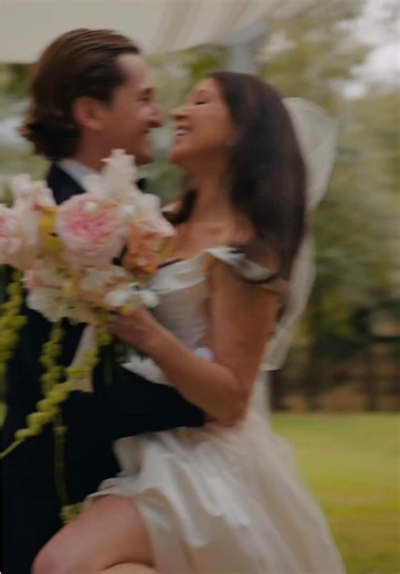 if a wedding video could give you all the vibes….its this ONE!!!!!! the ceremony🤍 rager of a reception video to come!🤞🏻 #wedding #videography #weddingvideo #videographer @Jacob | Wedding Videographer