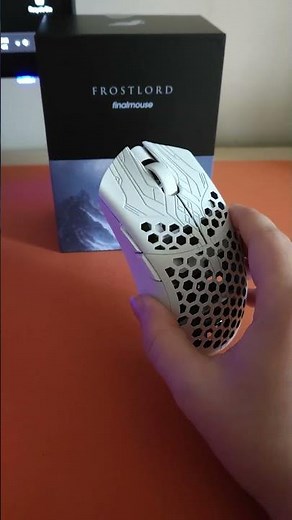 Finalmouse ULX Frostlord Small Final Review #mousereview #mouse #fyp #finalmouse