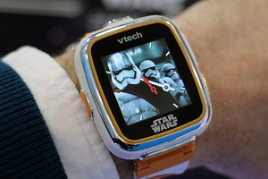 Diviértete con tu hijo con el reloj Star Wars y la cámara Stormtrooper de Vtech