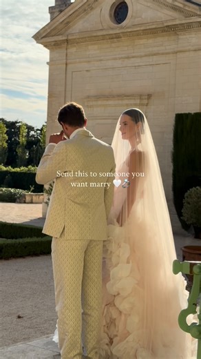 Peter Nosikov New York Wedding Photographer on Instagram: "Help me to get 2k 🙏🙏 @peternosikov 🤍 Bridal morning, dress ready, hair & makeup perfect, flowers everywhere, excitement rising, nerves & smiles, ready to say yes 💍✨ The bride. The first kiss. @peternosikov #weddinginspo #nycwedding #bridal #weddingphotographers #stpatrickscathedral weddingideas weddingfilm trendingvideo aisledip wedding bridestyle weddingdip winterwedding 2026bride aisledipkiss nycinstagram bride nycweddings weddingd