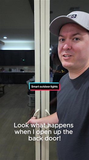 One of my tried and true home automations 🙌 #smarthome #tech #techtok #homeautomation #smartlighting #homeinspo #home #fyp