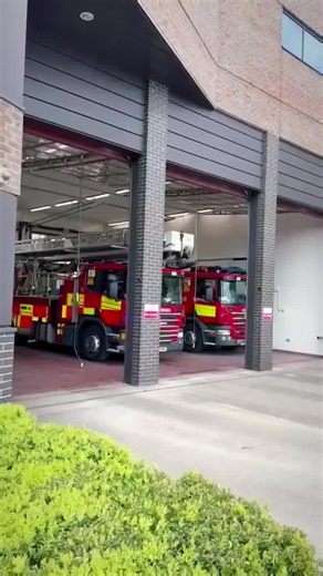 Nottingham Fire Engines in Action