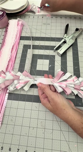 Homecoming Mum Tutorial: Pink and White Mum Ideas for 2026
