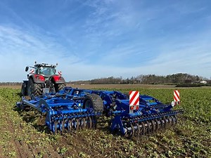 Koeckerling Allrounder -flatline- - Einarbeitung von Zwischenfrüchten