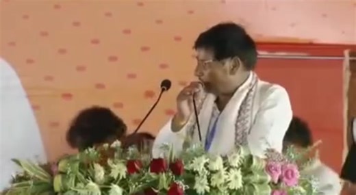 The state of NDA coalition in Bihar - call it dharm, culture or chemistry! Chirag Paswan's name is announced, CM Nitish Kumar gesticulates, PM Modi signals, the announcer calls Nitish Kumar to speak! Whatever happened to Chirag Paswan in the Samastipur rally of Narendra Modi? #biharelection2025 | Dipankar Bhattacharya