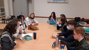 A Stavelot, le Collège Saint-Remacle participe au label 'Ecole Plus Propre' - RTBF Actus
