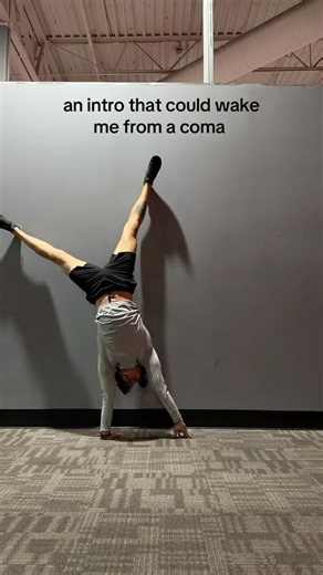 Start to one arm training #calisthenics #onearmhandstand