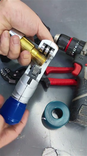 Faucet installation tips #practical life hacks #bathroom installation #renovation sharing