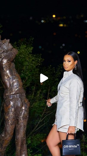 Pokello 🇿🇼 on Instagram: "It’s the Off-White Picket Fence nothing less."