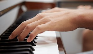 Teaching Piano Fingering: How to Teach Piano Finger Placement?