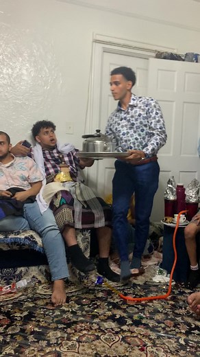 My man @Izzy just wanted some shai🤣😂 #fy #fyp #fypシ #viral #prank #pranks #yemen #arab #comedy #laugh #viralvideo #viraltiktok #fypage