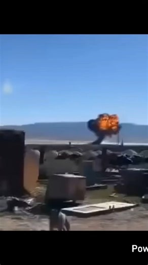 A US F-16C fighter jet crashed during a training flight in California near a weapons testing area.