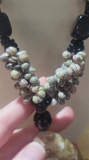 Beach Babe Multistrand Shell Necklace, Black Onyx & Mother of Pearl Pendant - Etsy