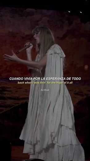 August - Taylor Swift Spanish Lyrics