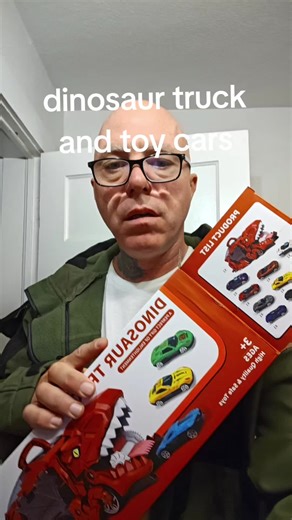 #dinosaurtrucktoy #toytrucks #toydinosaurcarset #toycars #toys