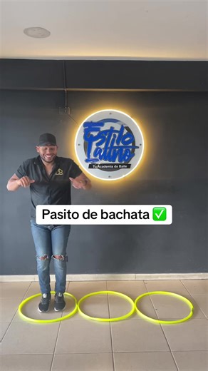 Pasito de Bachata: Dance Routine