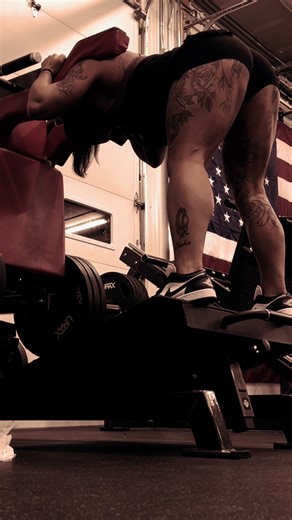 #ladyreaperbodybuilder #stephstephladyreapers #musclemommy #southdakota #thickerthanasnicker