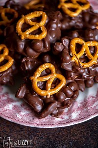 Slow Cooker Turtle Candy
