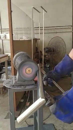 buffing machine SS round pipe buffing work