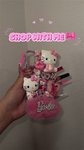 Shop with me 🛍️ Link 🔗 On Instagram Bio 🎀 #hellokitty #junkcases #phonestand #bling #viral